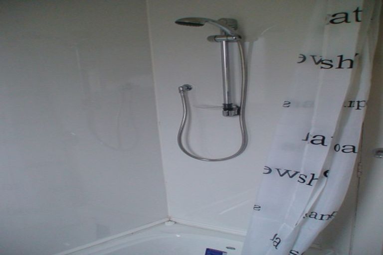 Photo of property in 41 Hopkins Street, Woolston, Christchurch, 8023