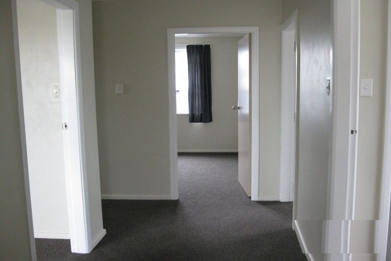 Photo of property in 6 Goldsmith Crescent, Levin, 5510