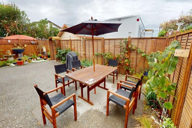 Photo of property in 3 Norna Grove, Waikawa Beach, Levin, 5573
