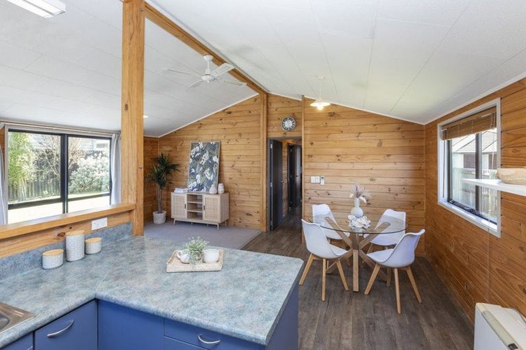 Photo of property in 300 Cranford Street, St Albans, Christchurch, 8052