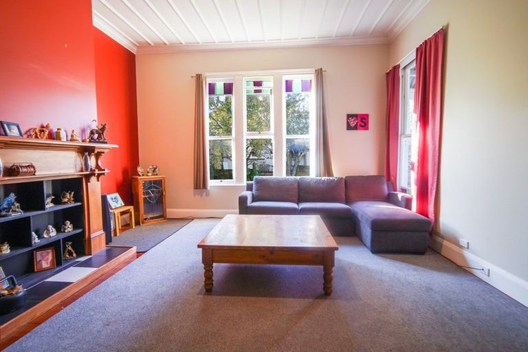 Photo of property in 54 Grey Street, Marton, 4710