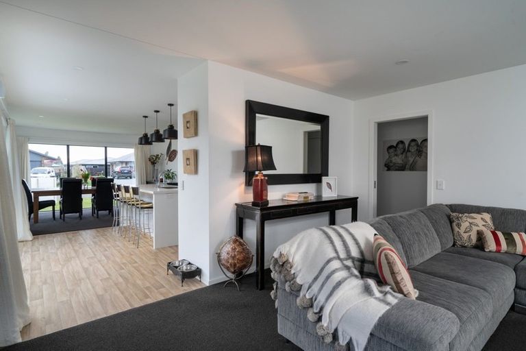 Photo of property in 15 Huka Heights Drive, Rangatira Park, Taupo, 3330