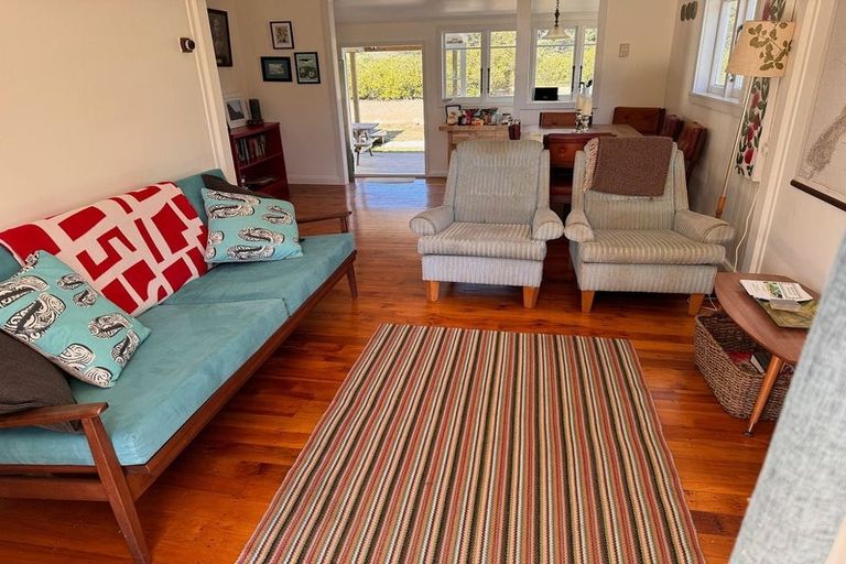 Photo of property in 15 Pataua Street, Pataua South, Onerahi, 0192