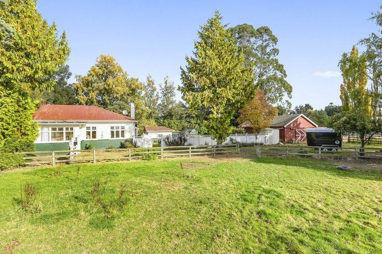 Photo of property in 157 Riccarton Road West, Mosgiel, 9092
