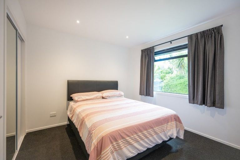 Photo of property in 4/17a Eastglen Road, Glen Eden, Auckland, 0602