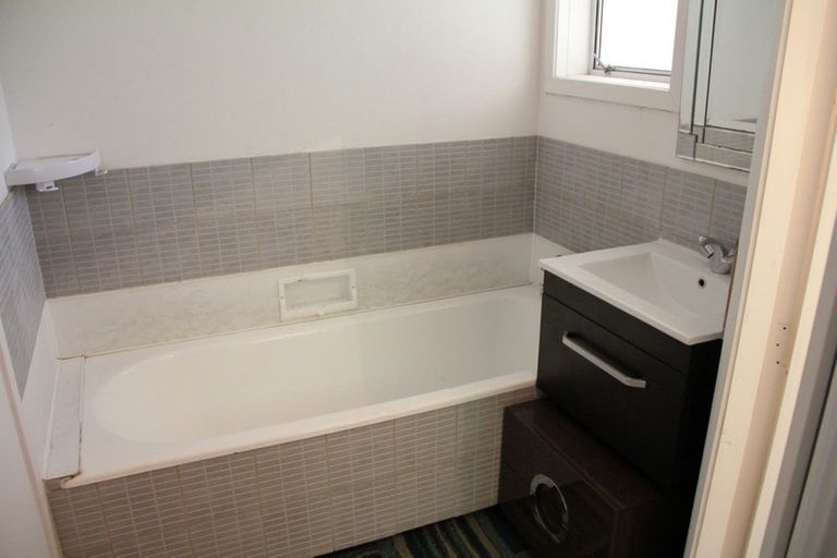 Photo of property in 82 Moana Street, Otaki Beach, Otaki, 5512