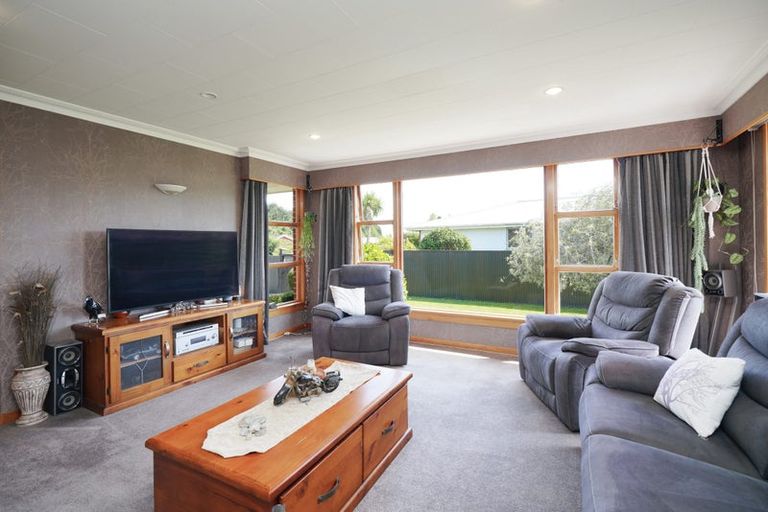 Photo of property in 41 Hillary Street, Winton, 9720