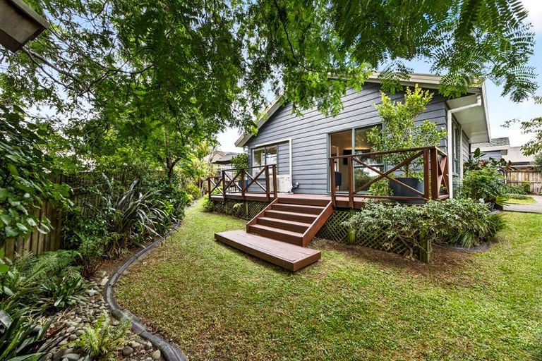 Photo of property in 15 Harvest Drive, Henderson, Auckland, 0612