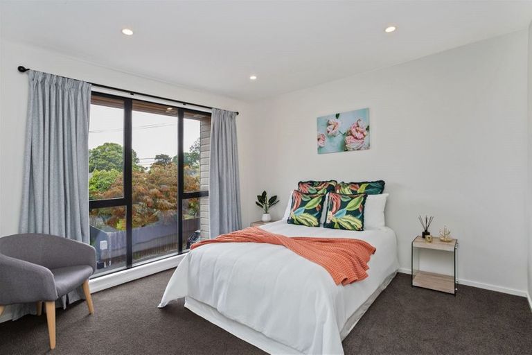 Photo of property in 32c Hewitts Road, Merivale, Christchurch, 8014