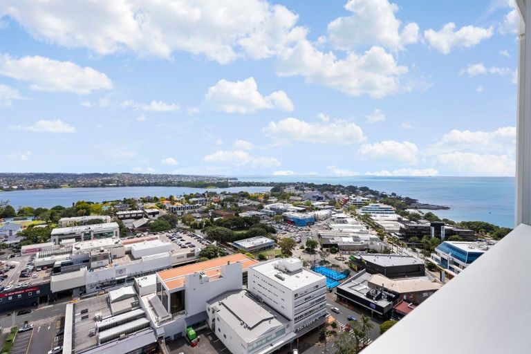 Photo of property in Sentinel Apartments, 1904/3 Northcroft Street, Takapuna, Auckland, 0622