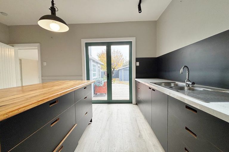 Photo of property in 31 Buccleugh Street, Phillipstown, Christchurch, 8011