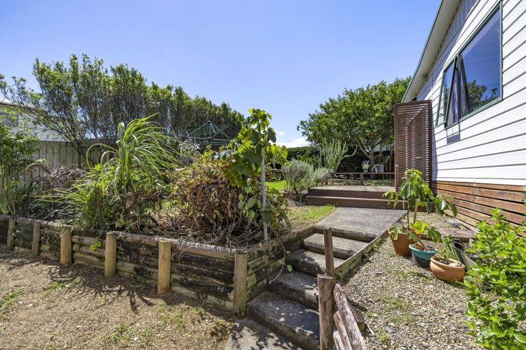 Photo of property in 65a Wainui Road, Raglan, 3225