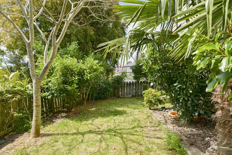 Photo of property in 84a Jonathon Street, Brookfield, Tauranga, 3110