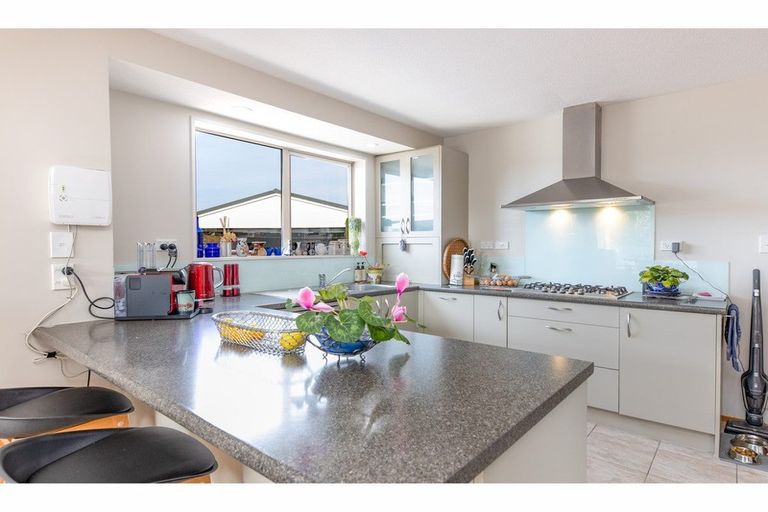 Photo of property in 23 Giles Place, Shirley, Christchurch, 8061