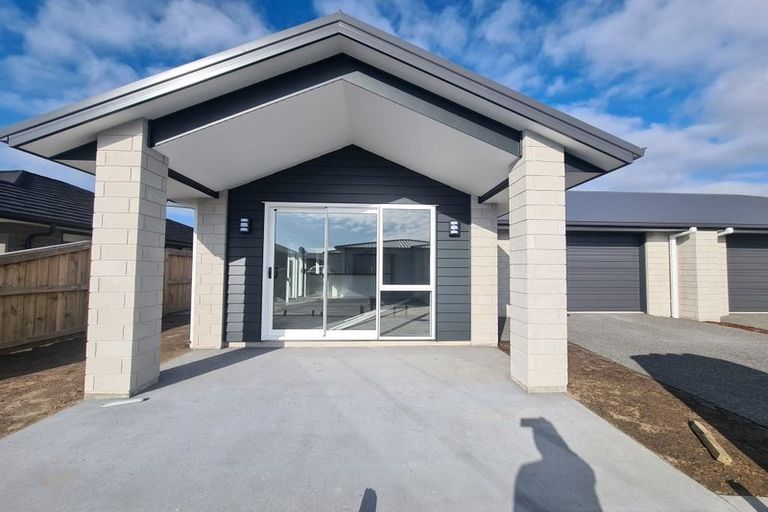 Photo of property in 11 Lion Place, Papamoa, 3118