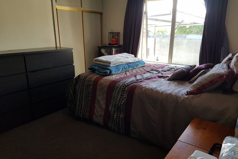 Photo of property in 9 Pembroke Street, Avondale, Christchurch, 8061
