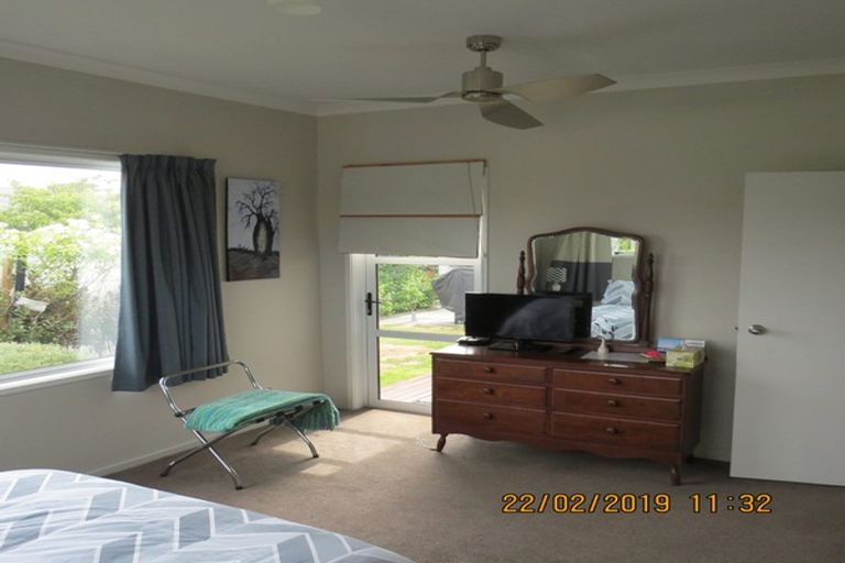 Photo of property in 2 Donald Place, Frimley, Hastings, 4120