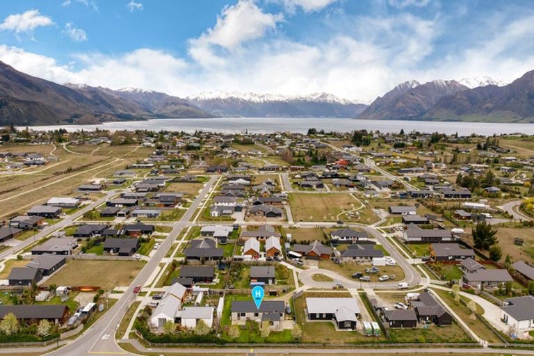 Photo of property in 31 Dingle Street, Lake Hawea, 9382