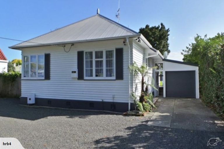 Photo of property in 7 Montgomery Street, Levin, 5510