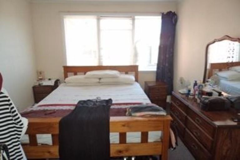 Photo of property in 37 Flay Crescent, Burnside, Christchurch, 8053