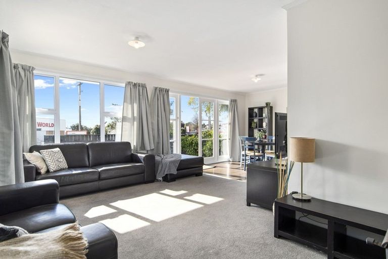 Photo of property in 90 Bellevue Road, Brookfield, Tauranga, 3110