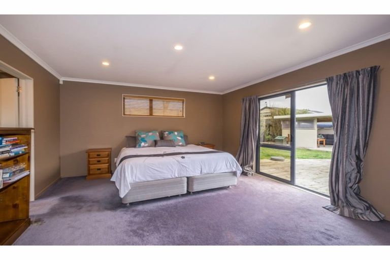 Photo of property in 16 Camleigh Close, Kaiapoi, 7630