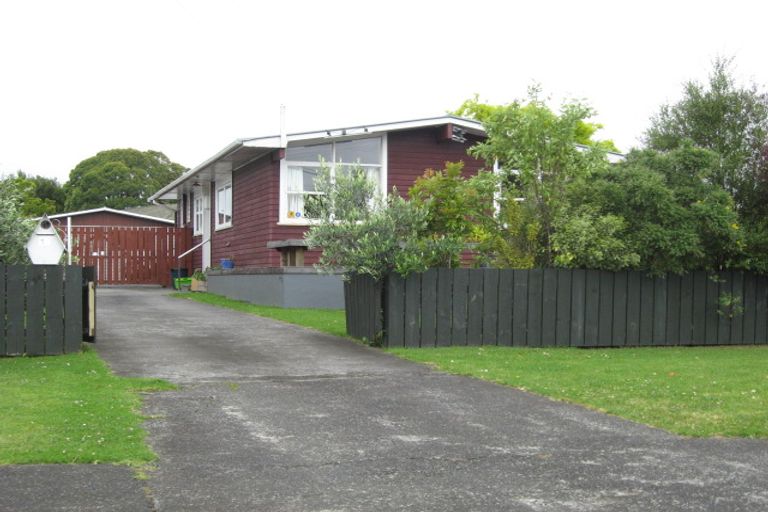 Photo of property in 14 Matapouri Road, Mangere Bridge, Auckland, 2022