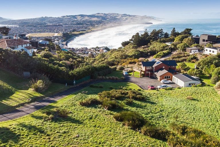 Photo of property in 11 Highgrove, Saint Clair, Dunedin, 9012