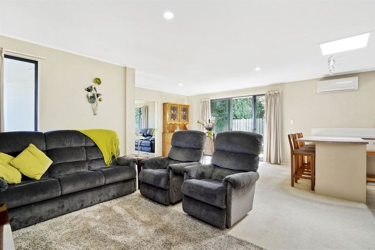 Photo of property in 26 Bouverie Crescent, Flagstaff, Hamilton, 3210