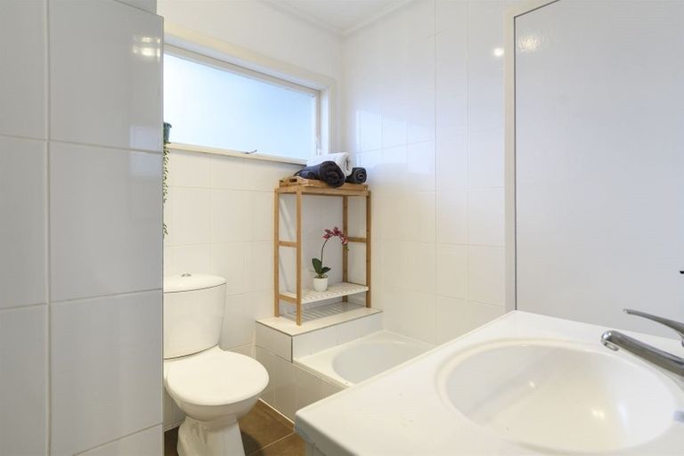 Photo of property in 176 Otumoetai Road, Brookfield, Tauranga, 3110