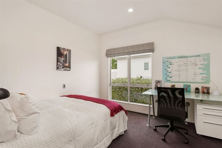 Photo of property in 22 Thornycroft Street, Fendalton, Christchurch, 8052