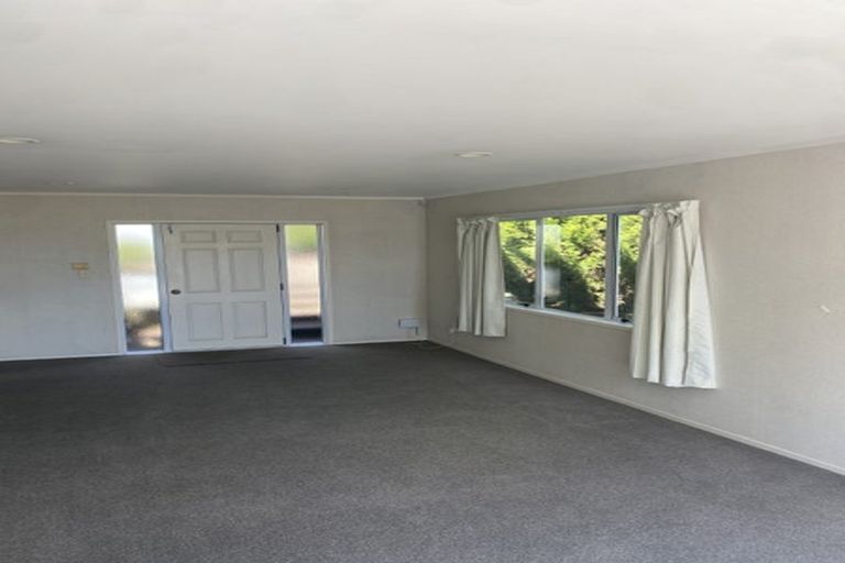 Photo of property in 68 Bramley Drive, Farm Cove, Auckland, 2012