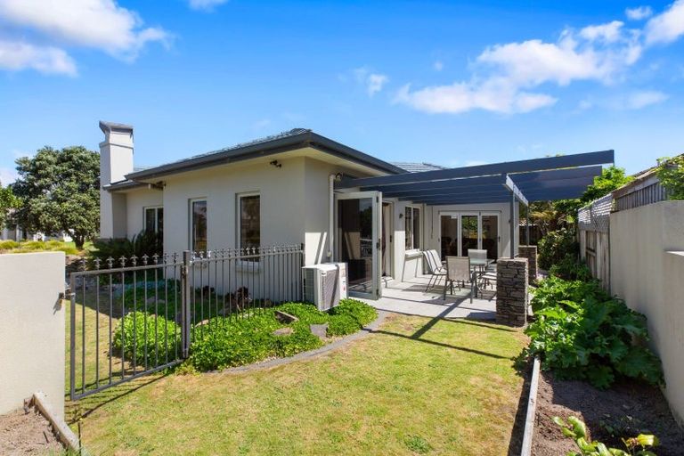 Photo of property in 2 Santa Cruz Drive, Papamoa Beach, Papamoa, 3118