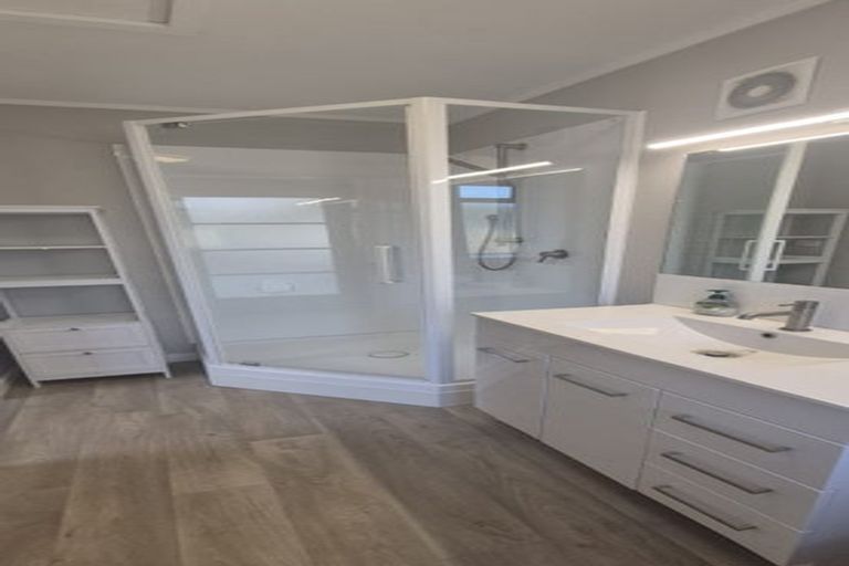 Photo of property in 131 Queen Street, Waiuku, 2123