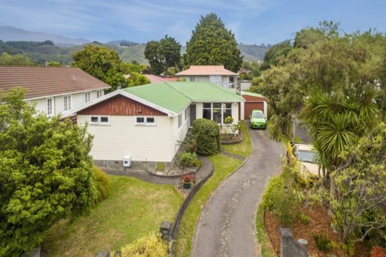 Photo of property in 92 Clouston Park Road, Clouston Park, Upper Hutt, 5018