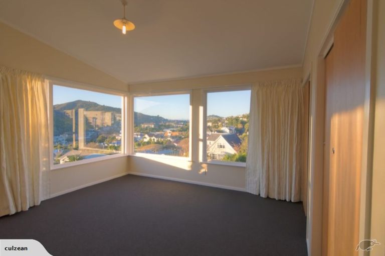 Photo of property in 1/77 Collier Avenue, Karori, Wellington, 6012