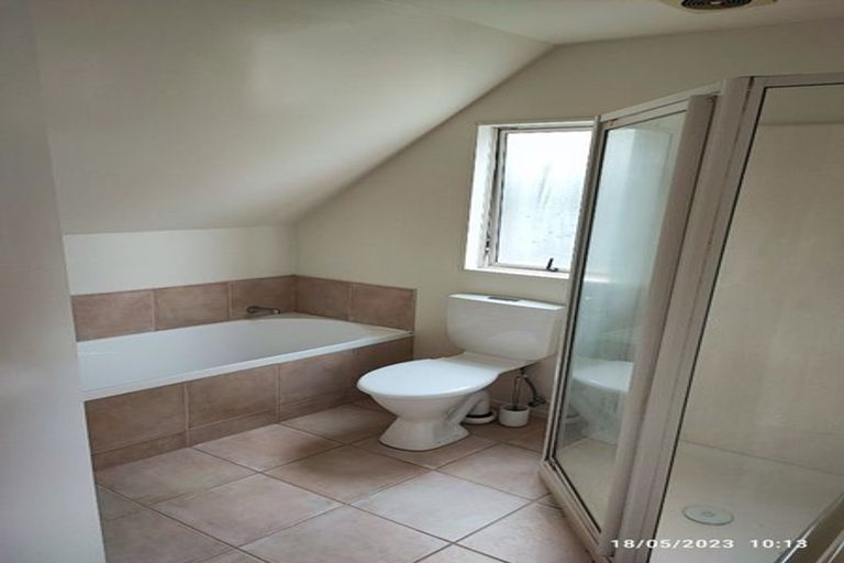 Photo of property in 33a Baird Street, Howick, Auckland, 2014