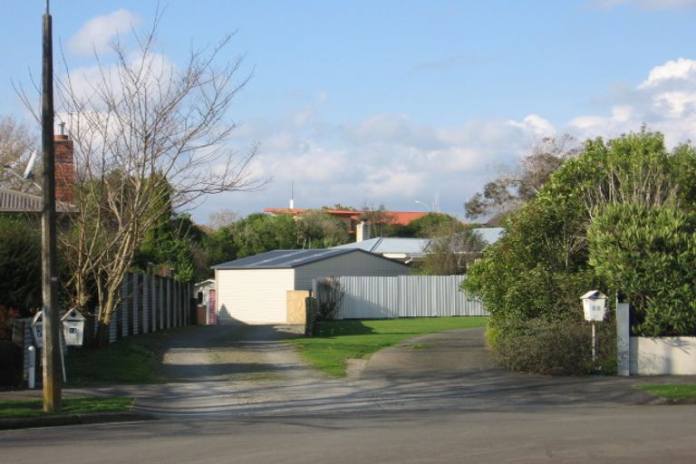 Photo of property in 11 Miles Place, Awapuni, Palmerston North, 4412