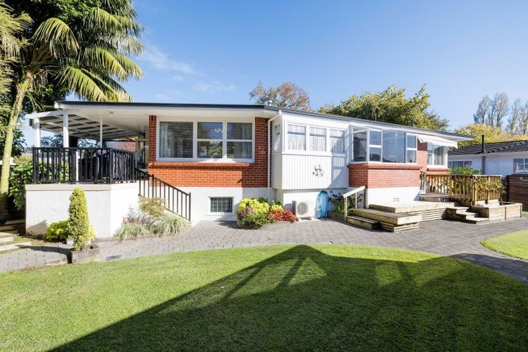 Photo of property in 2 Awatere Avenue, Beerescourt, Hamilton, 3200