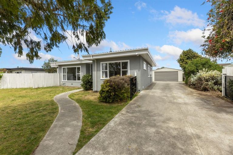 Photo of property in 304 Wainoni Road, Avondale, Christchurch, 8061