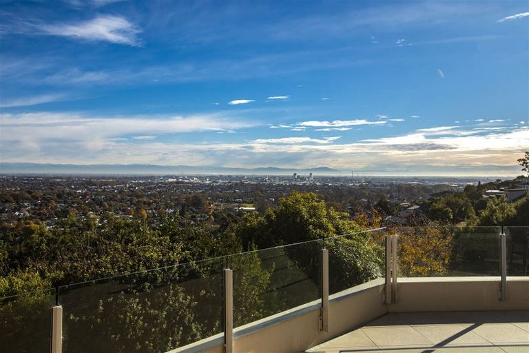 Photo of property in 46 Woodlau Rise, Huntsbury, Christchurch, 8022