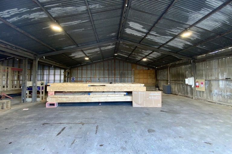 Photo of property in 48 Station Road, Pukekohe, 2120