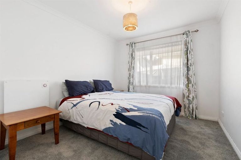 Photo of property in 22 Charles Court, Lake Hawea, Wanaka, 9382