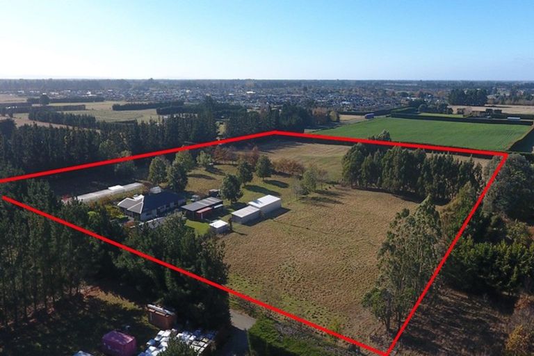 Photo of property in 2/1269 West Coast Road, West Melton, 7671