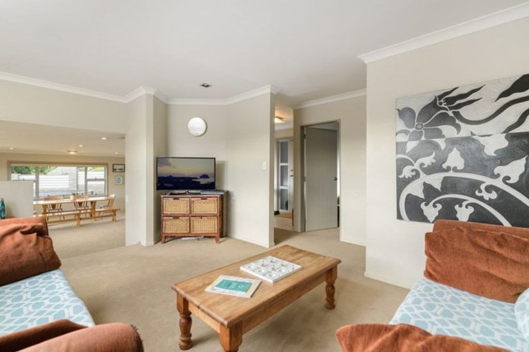 Photo of property in 16 Te Otinga Place, Pyes Pa, Tauranga, 3112