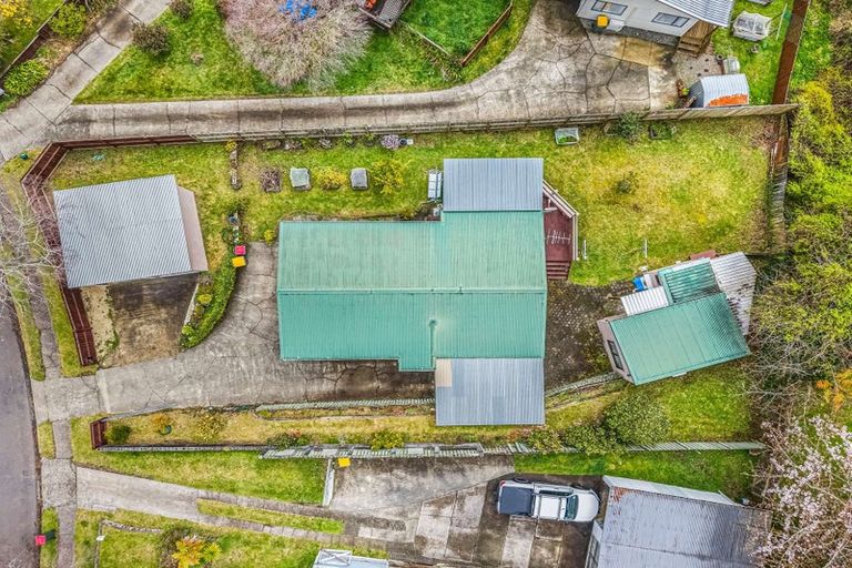 Photo of property in 5 Beryl Place, Pukehangi, Rotorua, 3015