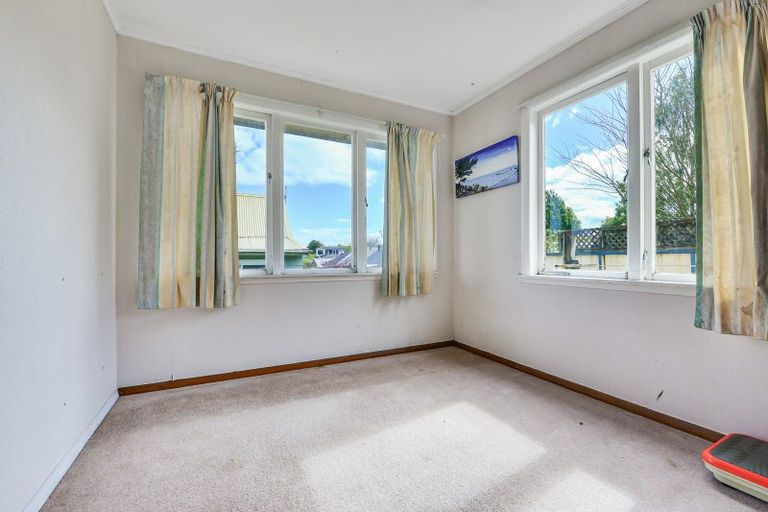 Photo of property in 142 Tuhikaramea Road, Dinsdale, Hamilton, 3204