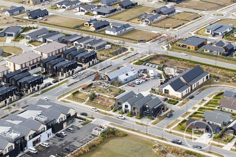 Photo of property in 2 Northburn Road, Wanaka, 9305