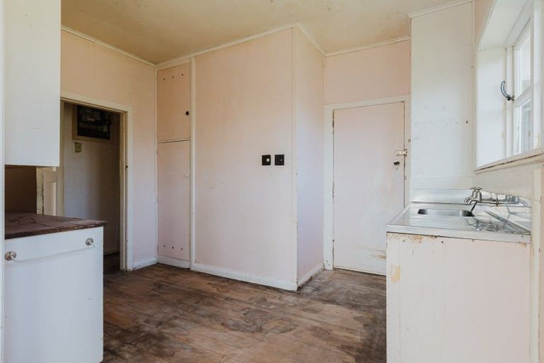 Photo of property in 6 Tyndall Street, Pahiatua, 4910