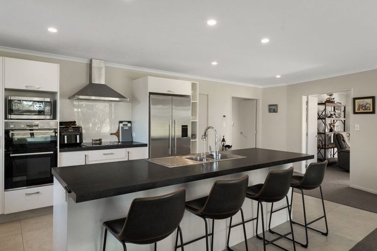 Photo of property in 12 Turnberry Close, Aongatete, Katikati, 3178